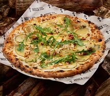 С карамелизированной грушей и горгонзолой ультра