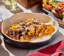 Паппарделли с говядиной и вяленными томатами