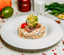 Салат Оливье с телячьим языком