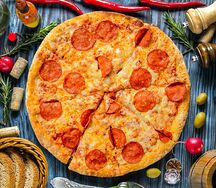 Пепперони большая