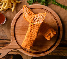 Шаурма в сырном лаваше