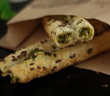 Филлорини со шпинатом и сыром