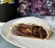 Штрудель сливовый