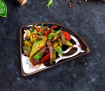 Острый салат с курицей 