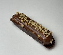 Эклер Сникерс
