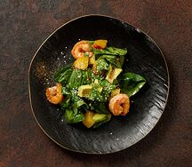 Салат с креветками