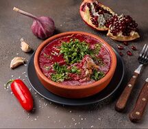 Цыпленок в ежевичном соусе