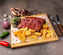 Запеченные свиные ребра в кисло-сладком соусе