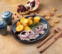 Сельдь с картофелем