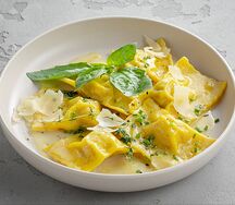 Равиоли с уткой и картофелем