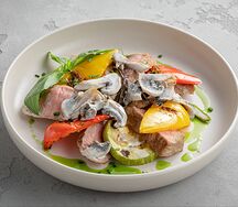 Тальятта из телятины с овощами гриль