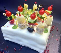 Бенто Канапе Клаб