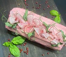 Мясная Вертута Вишневая курочка су-вид