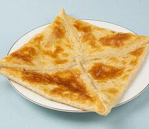 Хачапури по-имеретински