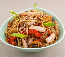 Карри лапша с морепродуктами