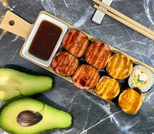 Запечённый ролл с курицей