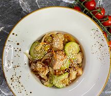 Wok с морепродуктами