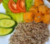 Тефтели мясные в сливочно-томатном соусе