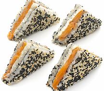 Ролл-сэндвич с лососем