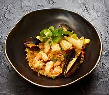Жареный рис с морепродуктами