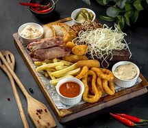 Ассорти из закусок к пиву