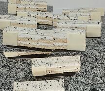 Parts de gâteaux Oreo vanille