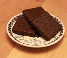 Конфета из моцареллы