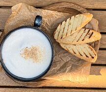 Чашка грибного крем-супа