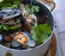 Мидии в соусе Блю-чиз