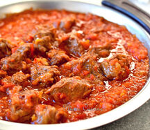 Viande de boeuf sauce claire avec du riz