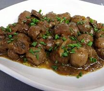 Rognon sauté avec attieké 