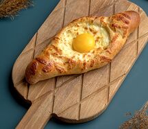 Хачапури по-аджарски