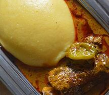 Sauce graine djoublé avec foutou banane