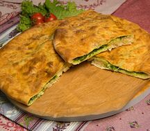 Хачапури со шпинатом и сыром