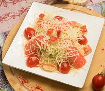 Салат Цезарь с сёмгой