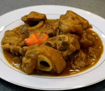 Sauce graine accompagné de pâte de boeuf