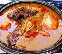 Placali ו sauce graine