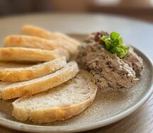 Рийет из куриного бедра