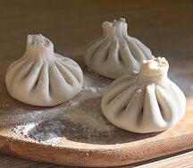 Хинкали с сыром и зеленью