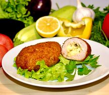 Котлета куриная с сырной начинкой