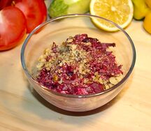 Свекла с чесноком и грецкими орехами