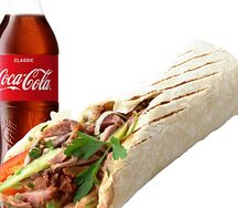 Chawarma à trois viande & une boisson 