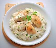 Un poulet à la crème et riz
