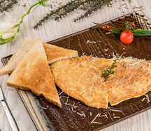 Омлет с грибами и сыром