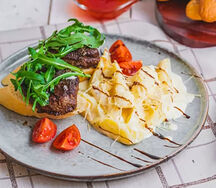 Медальоны с картофельными дольками