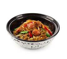 Стеклянная лапша с курицей в тайском соусе