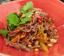 Вок с говядиной