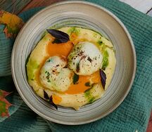 Голубцы с белой рыбой и картофельным пюре