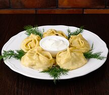 Манты с мясом и луком