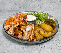 Шаверма на тарелке